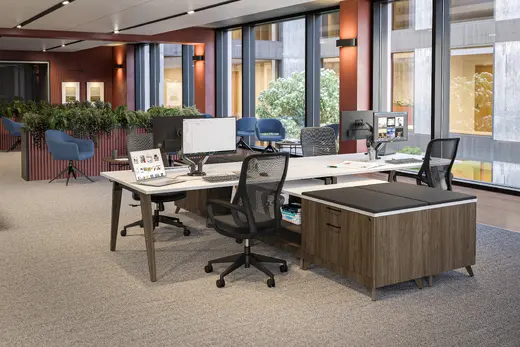 4 person desk with storage Image